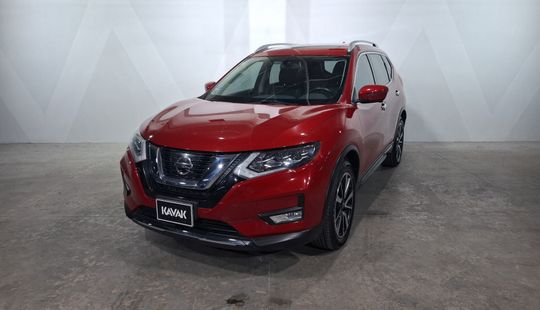 Nissan • X-Trail