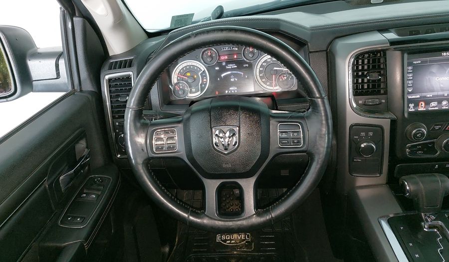 Ram 2500 5.7 RT 4WD Pickup 2014