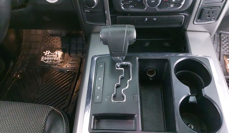 Ram 2500 5.7 RT 4WD Pickup 2014