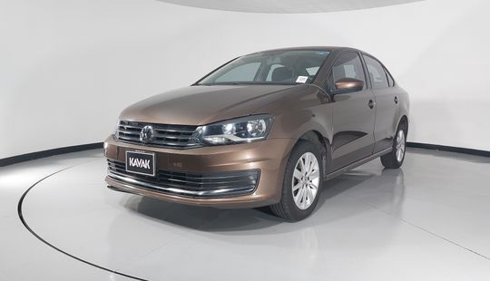 Volkswagen • Vento