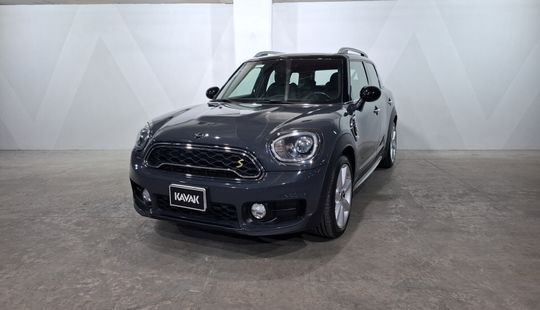 Mini • Countryman