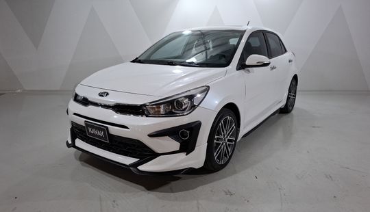 Kia • Rio