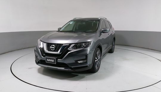 Nissan • X-Trail