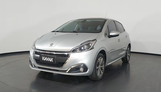 Peugeot • 208