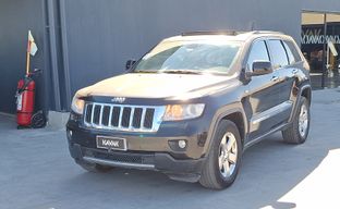 Jeep • Grand Cherokee