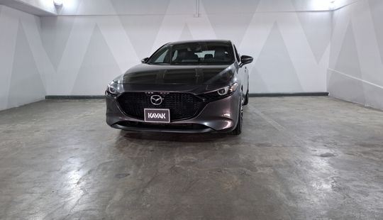 Mazda • Mazda 3