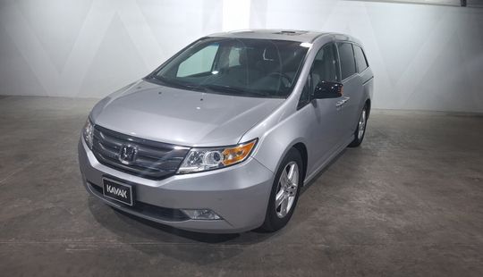 Honda • Odyssey