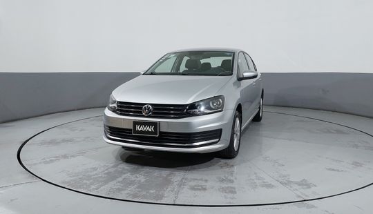 Volkswagen • Vento