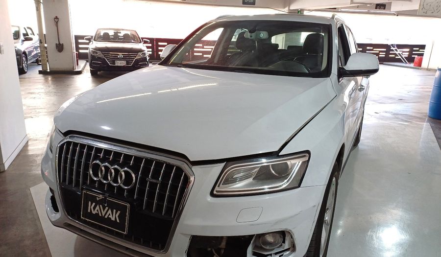 Audi Q5 2.0 TFSI TRENDY TIPTRONIC QUATTRO Suv 2016