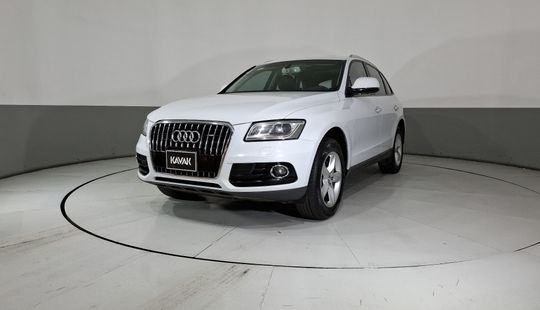 Audi • Q5