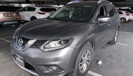 Nissan • X-Trail