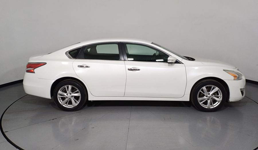 Nissan Altima 2.5 SENSE CVT Sedan 2014