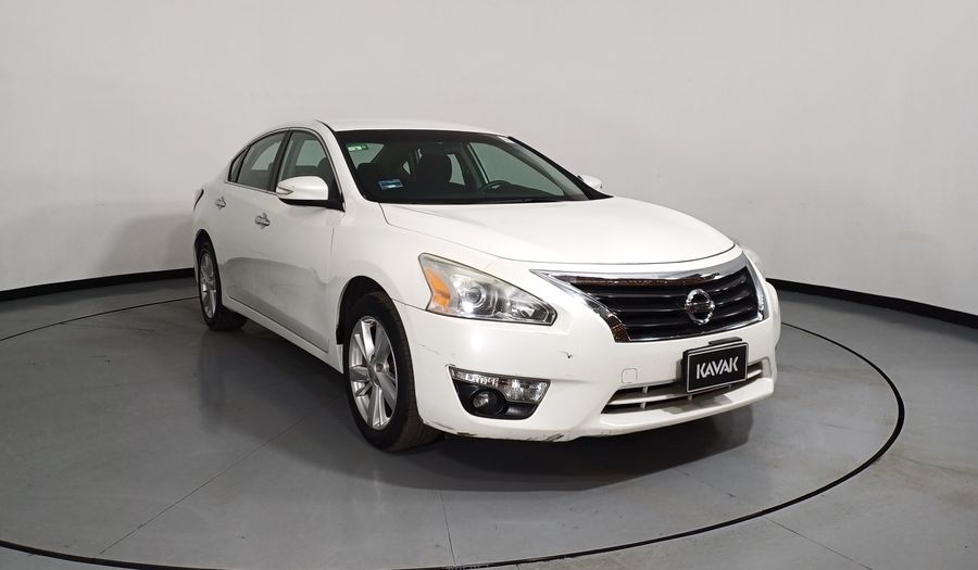 Nissan Altima 2.5 SENSE CVT Sedan 2014