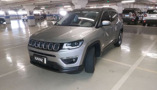 Jeep • Compass