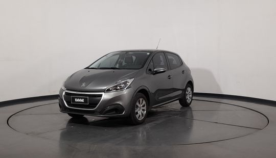 Peugeot • 208