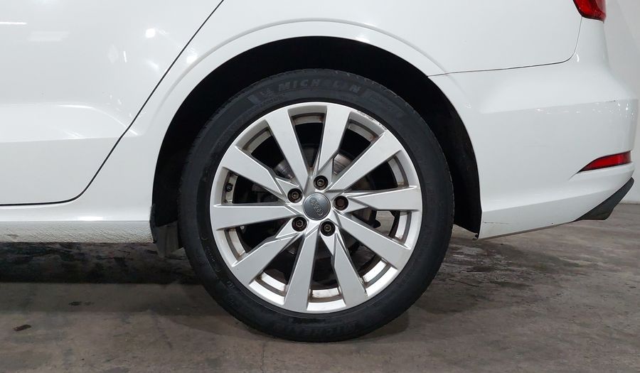 Audi A3 1.4 SELECT DCT Sedan 2018