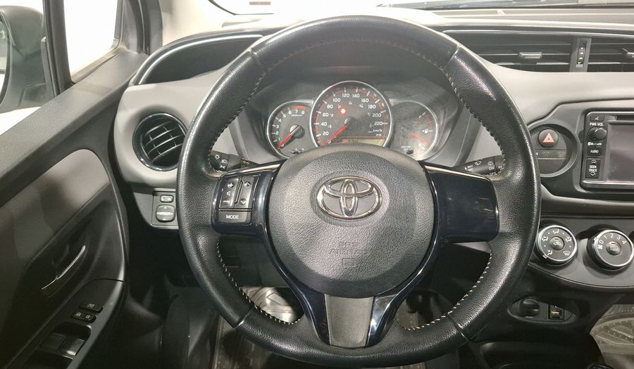 Toyota Yaris 1.5 SE AT 5PTAS Hatchback 2016