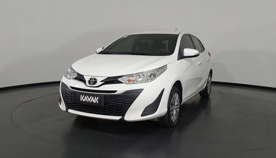 Toyota Yaris XL MULTDRIVE-2021