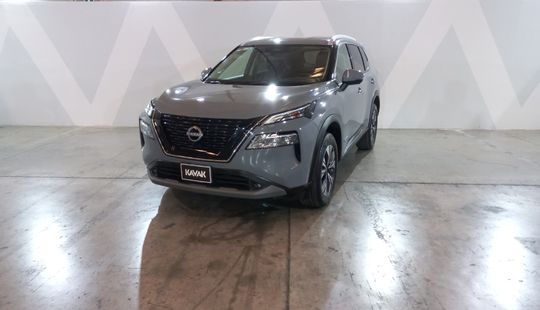 Nissan • X-Trail