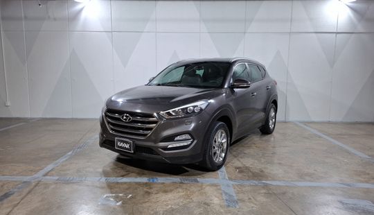 Hyundai • Tucson