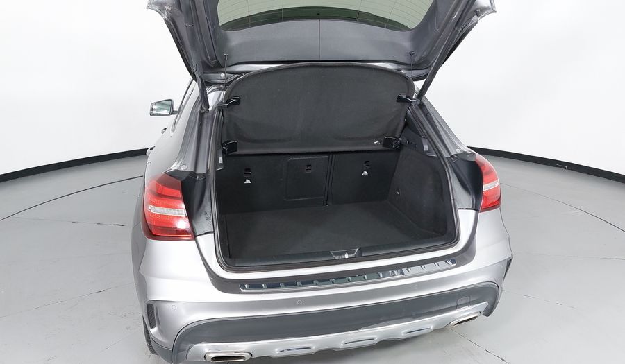 Mercedes Benz Clase Gla 2.0 GLA 250 SPORT DCT Suv 2020
