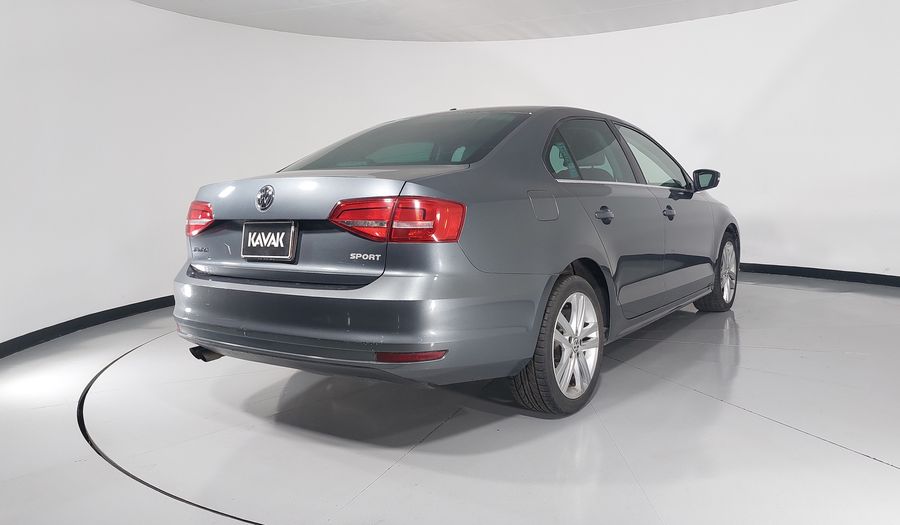 Volkswagen Jetta 2.5 SPORTLINE BOLSA PAQ WELT. TECHO MT Sedan 2015