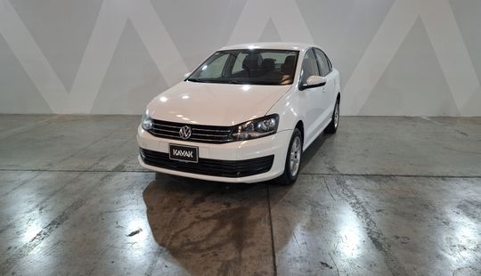 Volkswagen • Vento