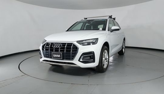 Audi • Q5