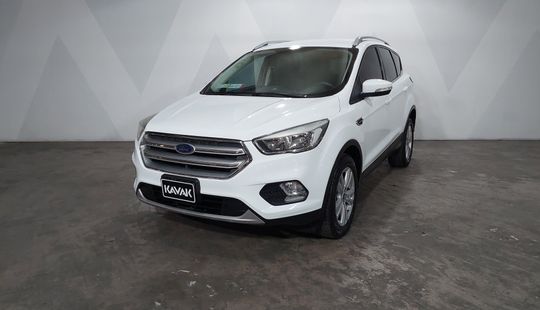 Ford • Escape