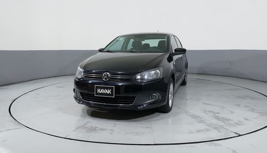 Volkswagen • Vento