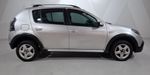 Renault Stepway 1.6 DYNAMIQUE MEDIA NAV MT Hatchback 2015