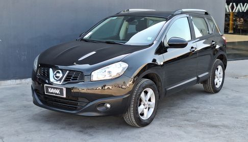 Nissan Qashqai 2.0 ADVANCE Hatchback 2015