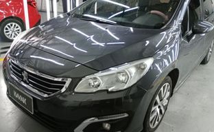 Peugeot • 408