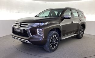 Mitsubishi • Montero Sport