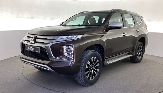 Mitsubishi • Montero Sport