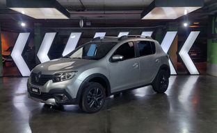 Renault • Sandero Stepway