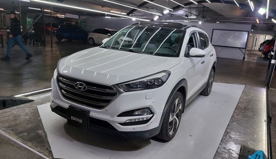 Hyundai • Tucson