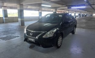 Nissan • Versa