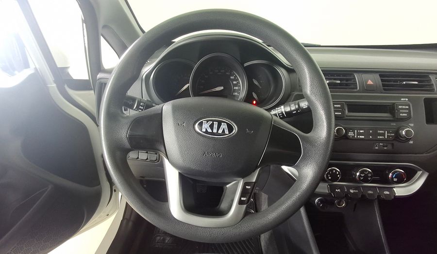 Kia Rio 3 1.4 EX 3HB Hatchback 2015