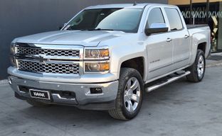 Chevrolet • Silverado