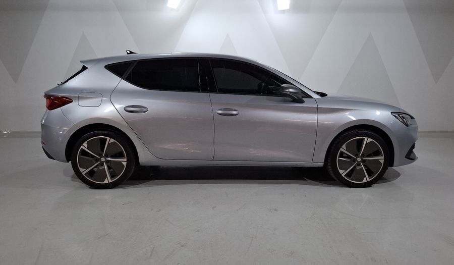 Seat Leon 2.0 FR AUTO Hatchback 2023