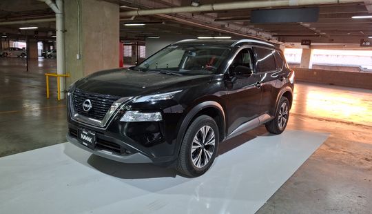 Nissan • X-Trail