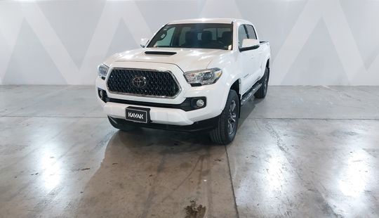 Toyota • Tacoma