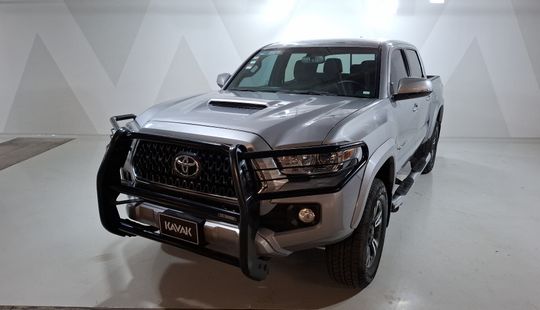 Toyota • Tacoma