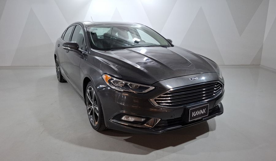 Ford Fusion 2.0 GTDI TITANIUM PLUS AT Sedan 2017