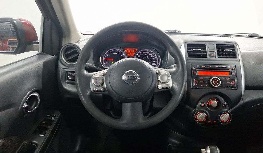 Nissan Versa 1.6 ADVANCE TA AC Sedan 2014