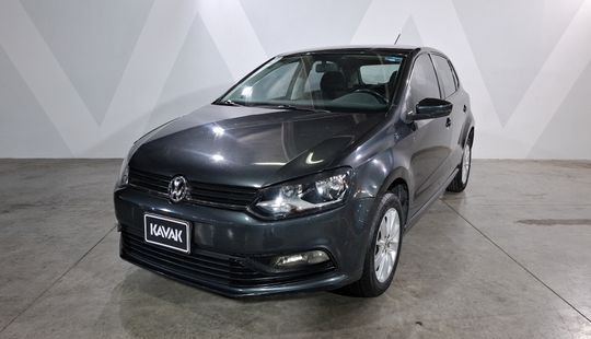 Volkswagen • Polo