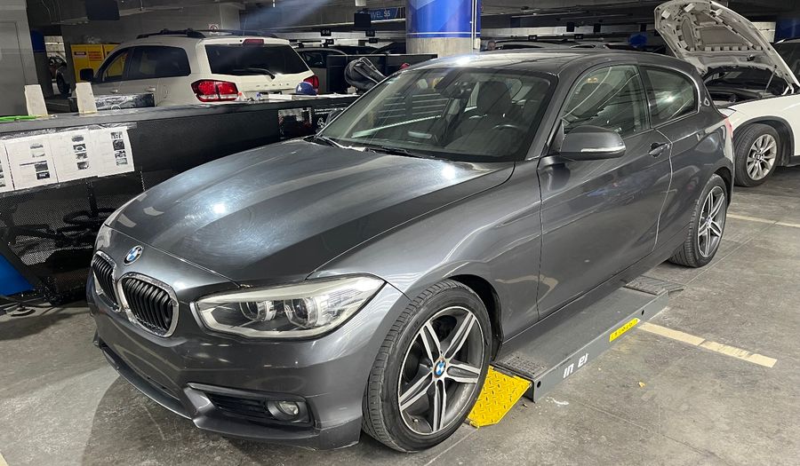 Bmw Serie 1 2.0 120IA AUTO Hatchback 2017