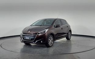 Peugeot • 208