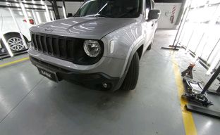 Jeep • Renegade